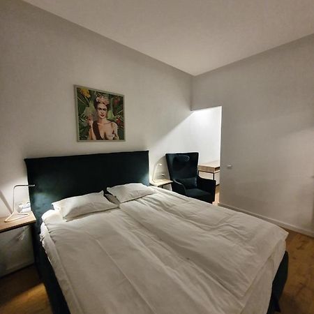Smaragdo Apartamentai Каунас Екстериор снимка